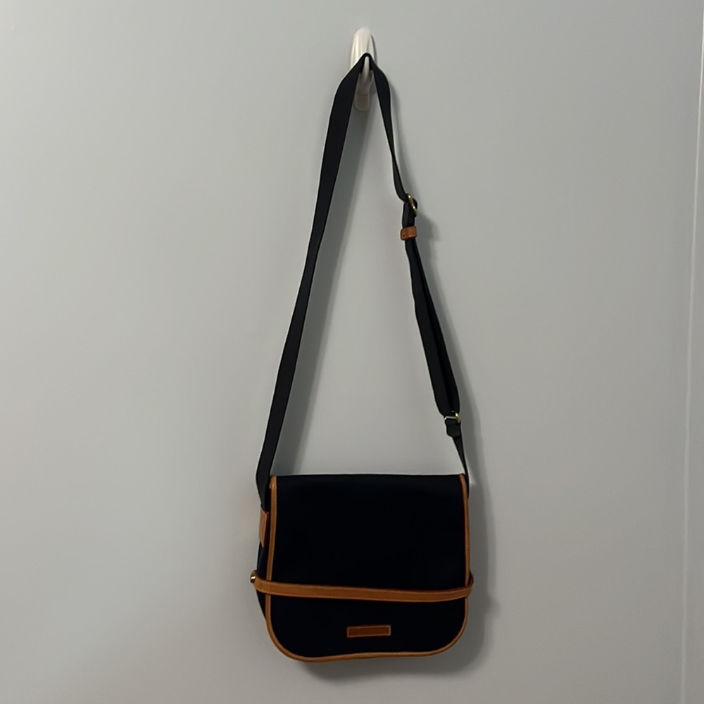 Vintage Dooney & Bourke Messenger Canvas Crossbody Bag - Picture 2 of 9